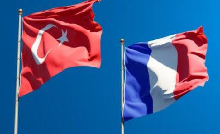 Fransa Türkiye'yi Kırmızı Listeden Çıkardı